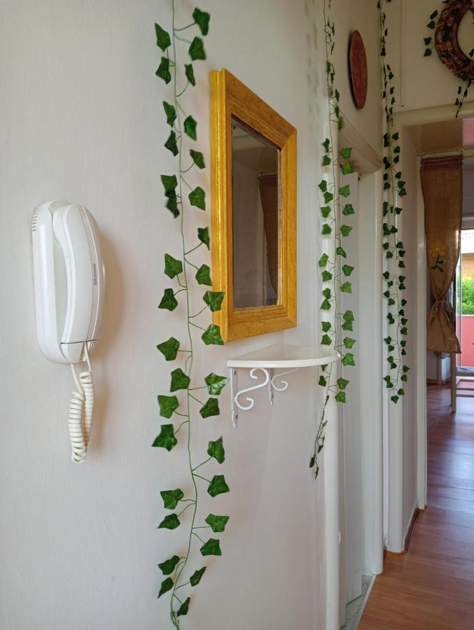 Casa Vacanze I Tre Girasoli "Green House" Кальтаджироне Экстерьер фото